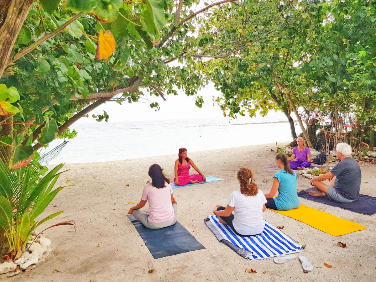 Summer Vibes Beach Front Rasdhoo Dış mekan fotoğraf